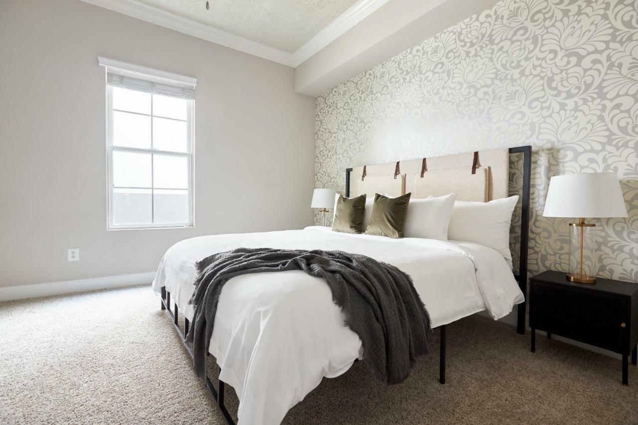 Sonder At Bayou On The Bend Aparthotel Houston Bagian luar foto